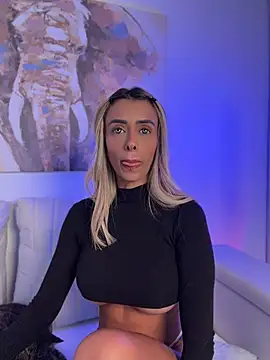 Chat +18 de ParisRoux ao vivo