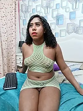 แชท XXX สดของ CamilosaOrtega