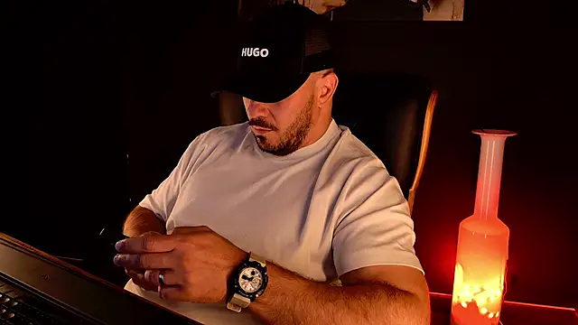 XXX chat uživo modela AngeloEric