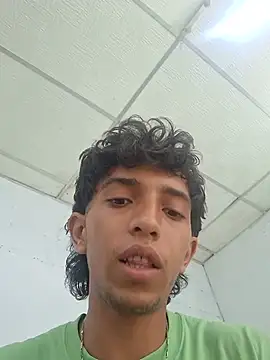 Noscayn Live XXX chat