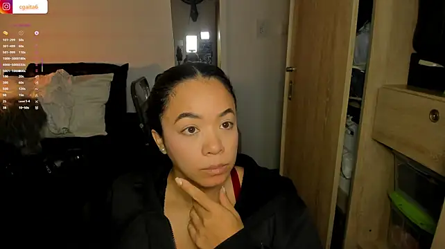 צ'אט XXX בשידור חי של carolgaita