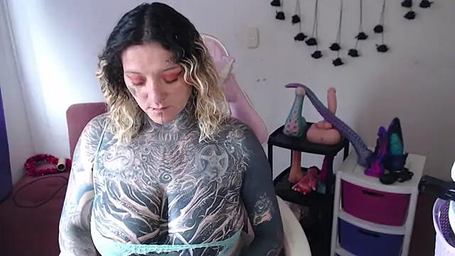 Chat XXX ao vivo de SLOPPYTITSS