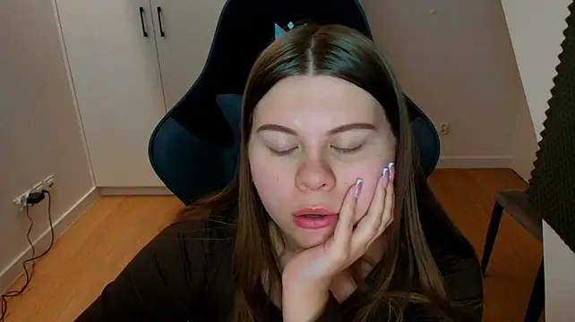 AbbyLuxee 라이브 XXX 채팅