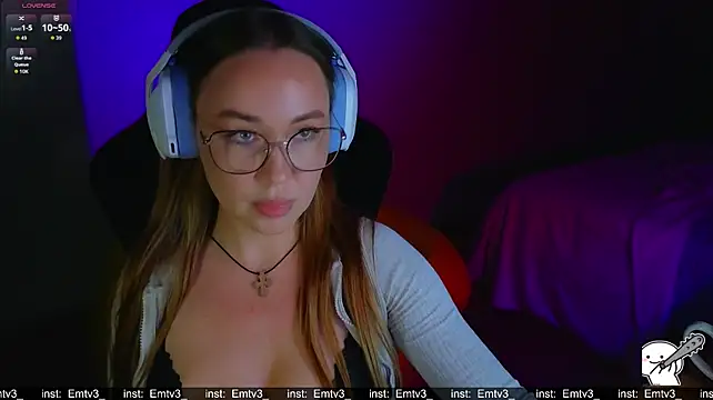 Czat XXX na żywo – Emili1-