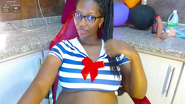 Chat XXX en directo de Sara_Marks