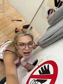 Nicoleevien's Live XXX Chat