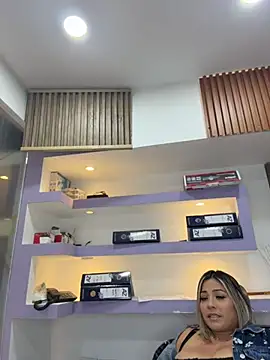 isabella_horney_ Live XXX-chat