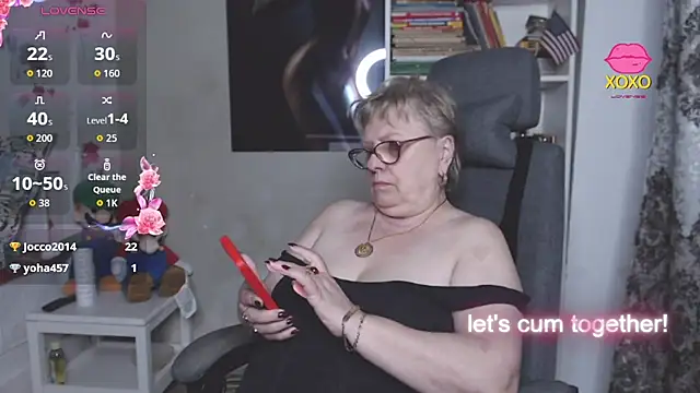 XXX chat uživo modela Mella4you