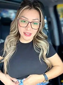 DIANITA_1988's Live XXX Chat