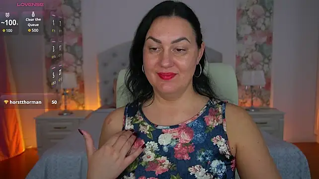 Chat XXX en directo de VelvetLuck