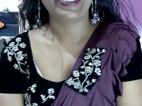צ'אט XXX בשידור חי של Zara_Sidd