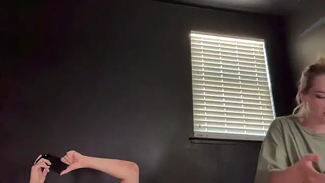 hungandcloudy Live XXX Chat