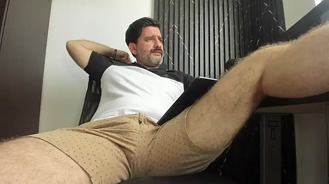 Max_QuintanaDaddy XXX чат на живо