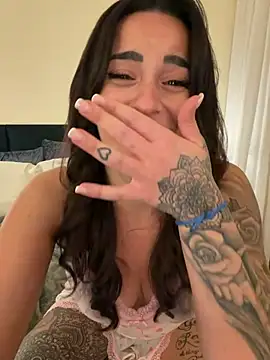 แชท XXX สดของ -Alisa