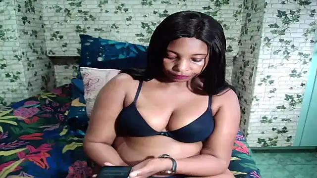 Ebony_Seduction00のライブXXXチャット