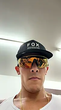 Duncan_Collins live XXX chat
