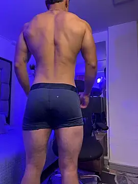 Онлайн чат XXX MR_MUSCLE