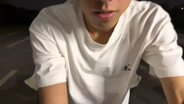 XiaoLin-01 Live XXX Chat
