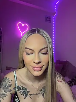 DollyRuby Chat XXX live