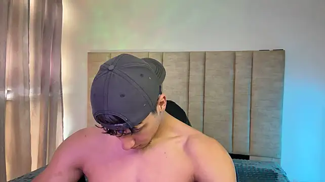 Chat XXX en directo de CHRIS_MORGAN1