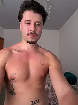 guzzfit Chat XXX in diretta