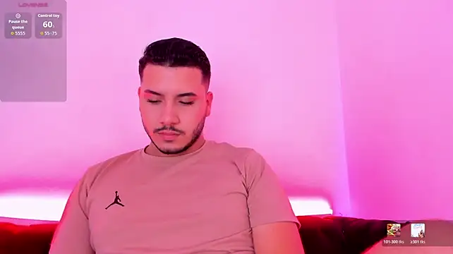 Chatroom XXX en direct de Axel_grey_
