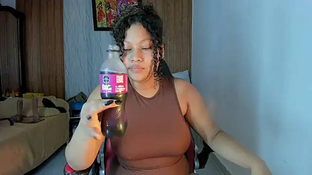 Lunastar02 Live XXX-Chat