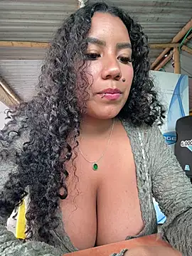 serena_willow Chat XXX in diretta