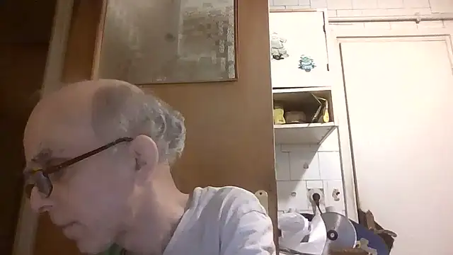 Chat +18 de mariusica1@xh ao vivo