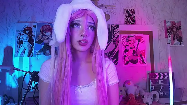 Effy_Kessler Live XXX Chat