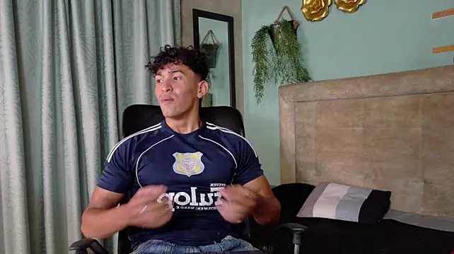 XXX chat uživo modela daniel_biig