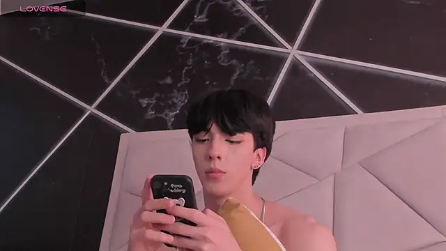Chatroom XXX en direct de AerumChae