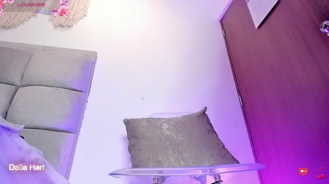 Chat +18 de DaliaHart ao vivo