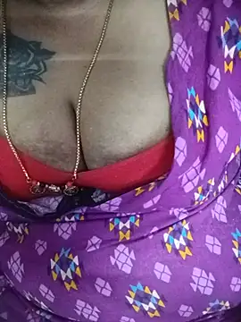 แชท XXX สดของ deepika-mallus