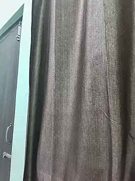 hottysimi লাইভ XXX চ্যাট