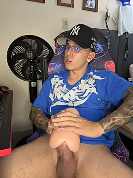 XXX chat uživo modela samyyvilla