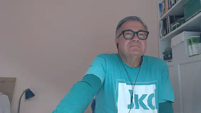 YOU6me Live XXX-Chat