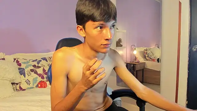 צ'אט XXX בשידור חי של Alan_Madisson
