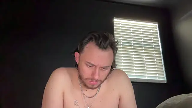 hungandcloudy – Naživo XXX chat