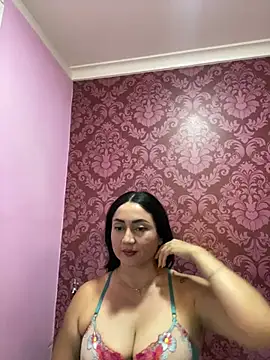 แชท XXX สดของ juliana_diaz