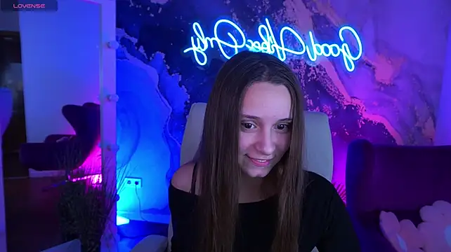 TinyNatalie Chat XXX in diretta