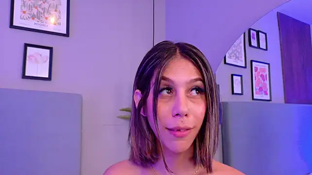 Chat +18 de ZoeyPetit ao vivo