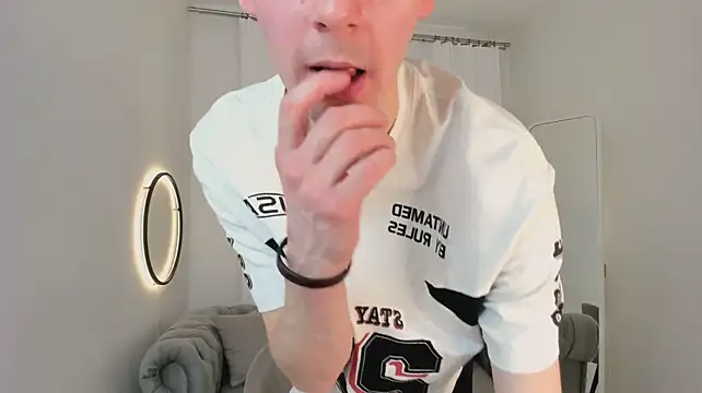 Kyle_Barry Chat XXX live