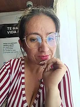 Valentina--1n Webbikameraesitys