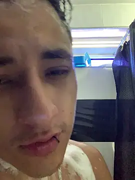 Chat +18 de Adonibaskerville4 ao vivo