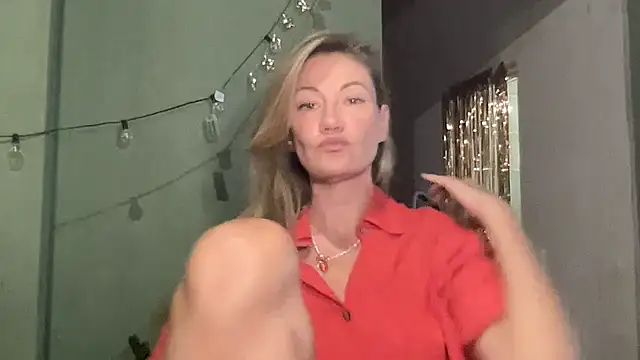Yaverixa Live XXX-Chat