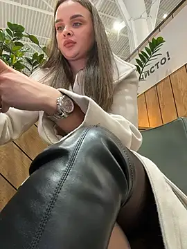 KristiRichn Live XXX chat