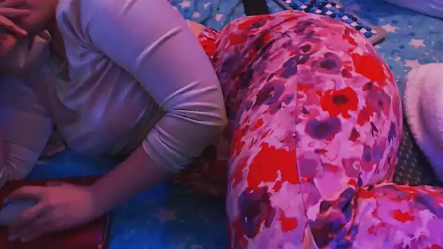 Addeliamclain 现场XXX聊天