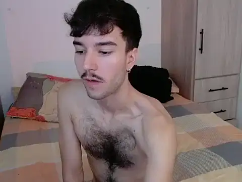 Chat +18 de Adrien_polo ao vivo