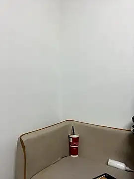 XXX chat uživo modela -OvO-